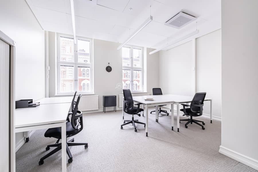 Studio Other Commercial For Rent Qurum, Muscat