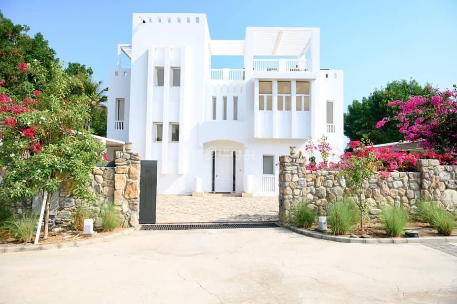 5 Bedrooms Villa For Sale Al Sifah Muscat 5 Bedrooms Villa For Sale Al Sifah Muscat